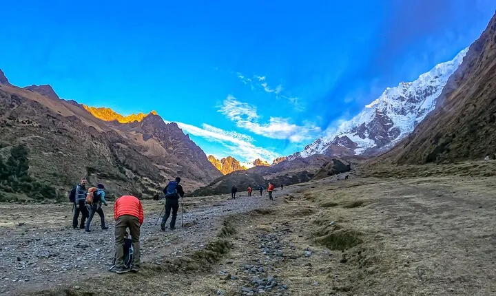 Salkantay Trek 5D/5N with Glass Cabañas, Hobbit House-Hot Jacuzzi