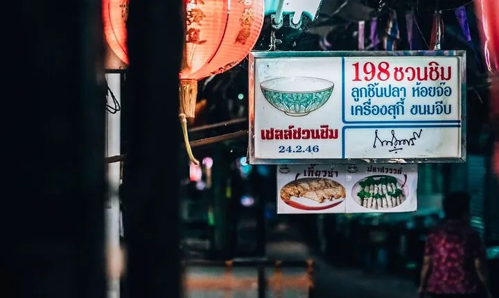Bangkok Backstreets Food Tour 15+ Tastings Included