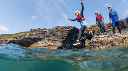 Cornwall: Beginner Coasteering Adventure at Praa Sands