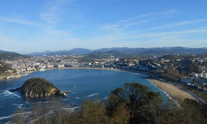 PRIVATE San Sebastian and Basque Coast Tour from Bilbao