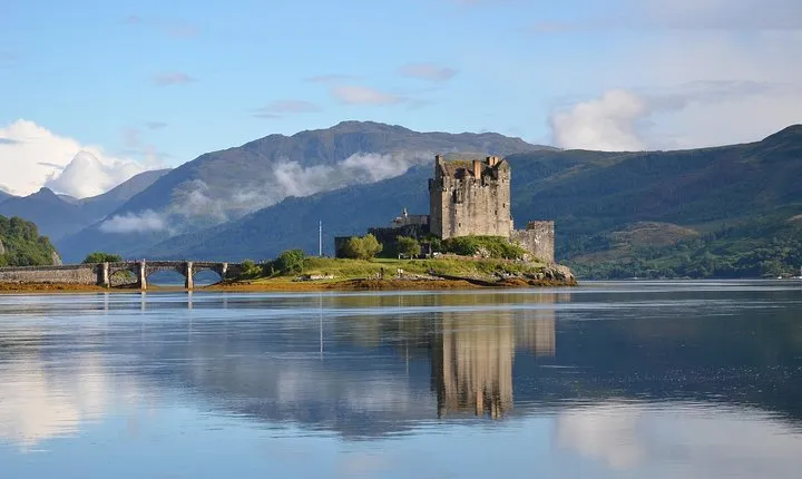 Inverness: The Isle of Skye and Eilean Donan Castle