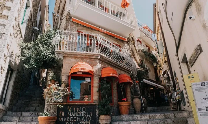  Full Day Taormina and Castelmola Tour with Messina Shore Excursion