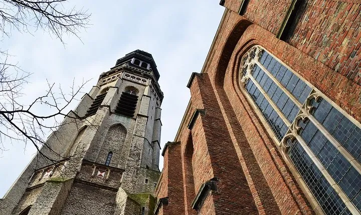 e-Scavenger hunt Middelburg: Explore the city at your own pace