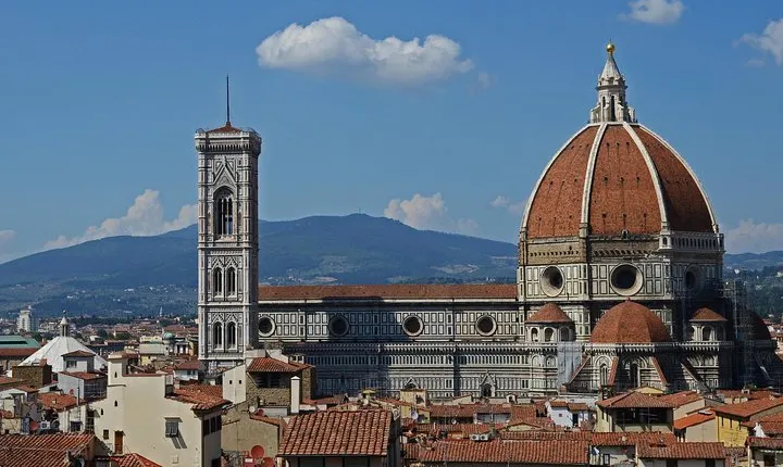 Semi-Private Tour: Day Trip to Florence and Pisa from Rome with Lunch included