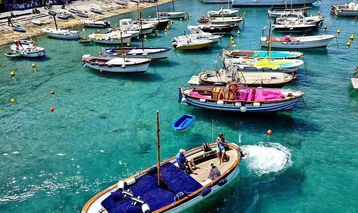 Capri Boat and Walking