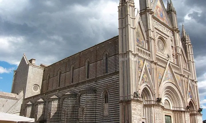 Private Tour of Orvieto including Duomo (Cathedral)