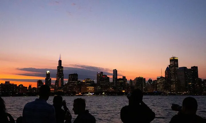 Chicago Architecture Center River Cruise aboard Chicago's First Lady