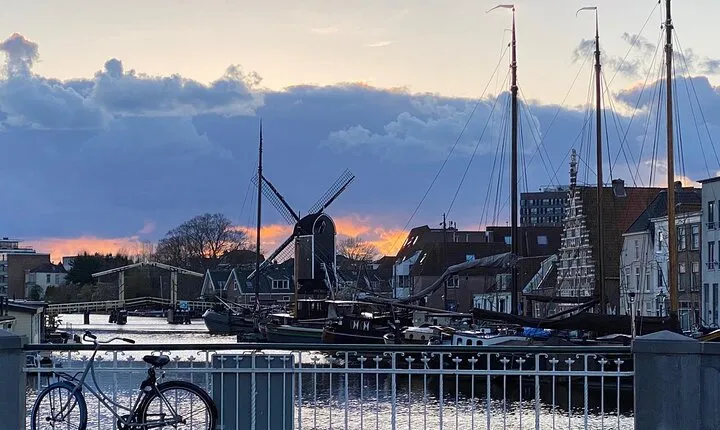 Self Guided Walking Tour at Leiden