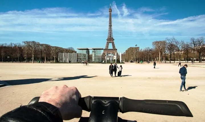 Amazing Paris Segway Tour