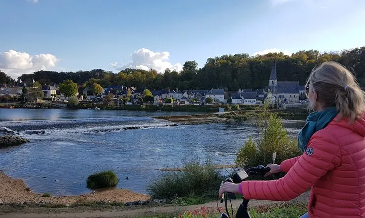 Loire Valley Ebike Tour to Chambord from Blois