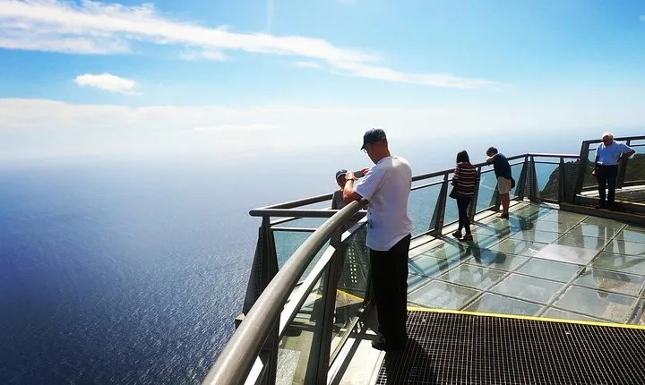 Porto Moniz, Seixal, Fanal Forest, Cabo Girão Skywalk, Jeep Tour