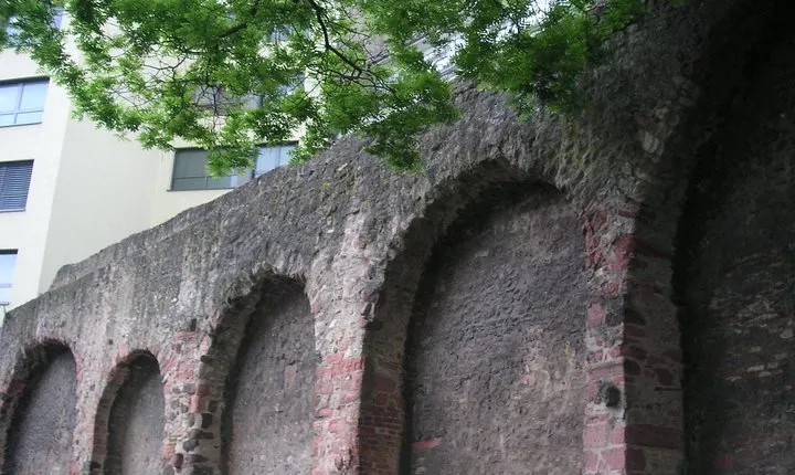 Frankfurt Highlights Guided Walking Tour