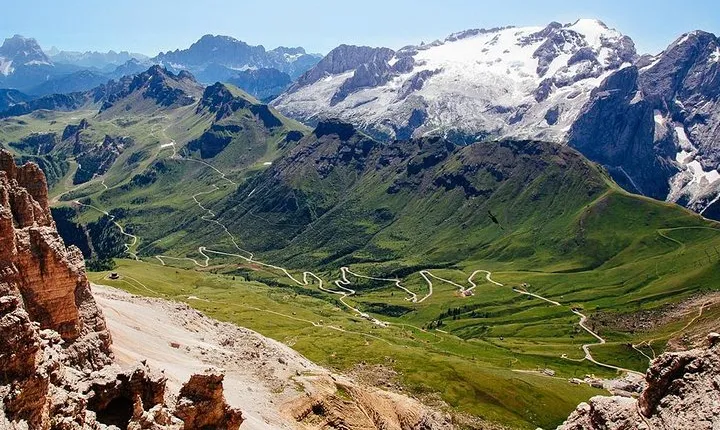 From Bolzano - Private Tour by car: THE BEST OF THE DOLOMITES IN JUST ONE DAY