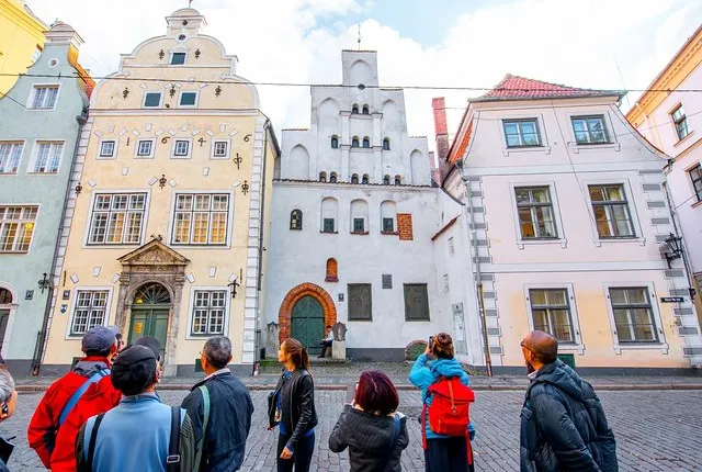 Best of Riga Walking Tour - Highlights and Hidden Gems