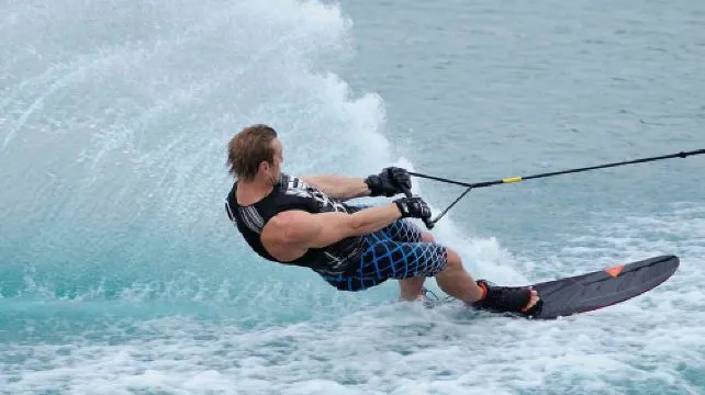 Water Skiing in Trincomalee