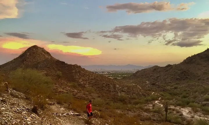Stunning Sunset or Sunrise Guided Hiking Adventure in Phoenix