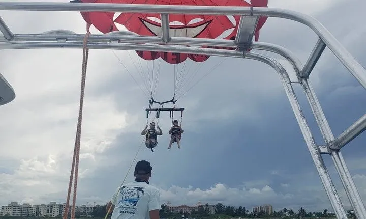 Parasailing Palm Beach