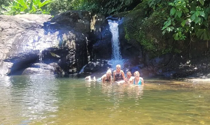 Bribri Magic Chocolate and Waterfall Experience