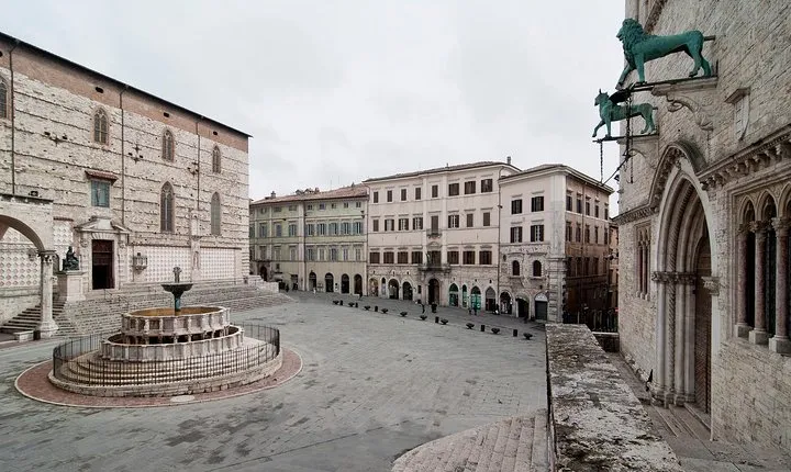 Private Perugia Walking Tour with official guide