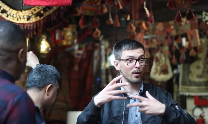 ROSES OF SARAJEVO (Official War tour 92/95) - Story of a Survivor