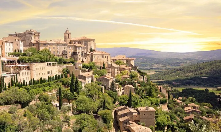 Luberon Small-Group Day Trip from Avignon