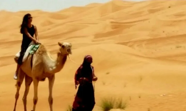 Full-Day Private Wahiba Sands Desert and Wadi Bani Khalid Tour