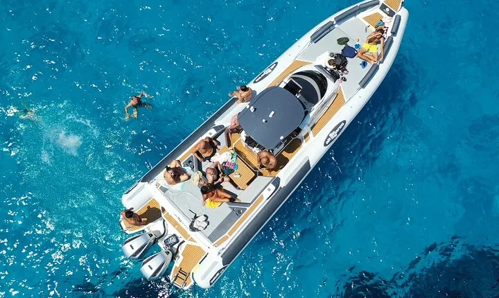 Boat Tour Egadi Day discover Favignana and Levanzo from Trapani