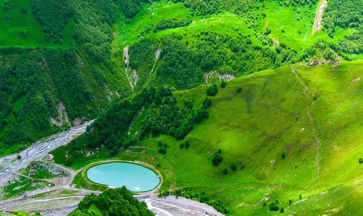 Highlights of Caucasus Mountains-Jinvali,Ananuri,Gudauri,Kazbegi(Group tour)