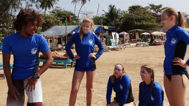 1-day tour of Galle, Sri Lanka with surfing lessons at the beach 13046
