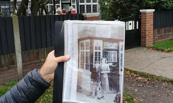 Private 3-Hour Guided Beatles Classic Tour of Liverpool