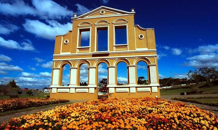 Experience the Best of Curitiba: City Tour Highlights