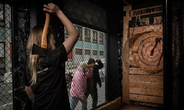 Guided Axe Throwing Experience in Frankfurt Altstadt