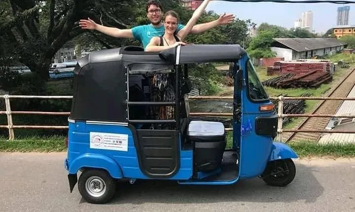 Colombo City Tour by Tuk Tuk Morning & Evening ( Private )