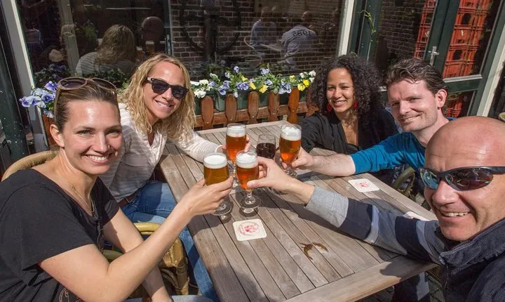 Biking Rotterdam Food Tour with Local Guide