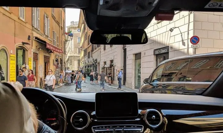 Private Transfer from Fiumicino airport to Rome City Center