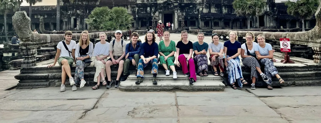 Sunrise Guided tour of Angkor Wat Temple with Breakfast