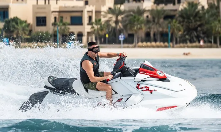 Exclusive 30 Mins Jet Ski Adventure - Burj Al Arab