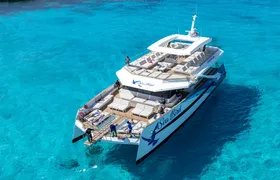 Blue Lagoon and Comino snorkeling cruise