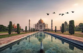 Taj Mahal and Agra Fort private day tour by train from Delhi