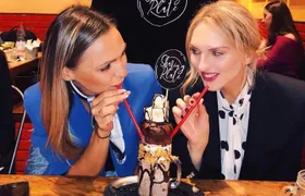 Sharing Plate Food Tour In Frankfurt