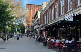 Downtown Knoxville Hidden Tour w/ Ice Cream, Coffee & Tennessee River Gems