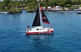 Kona All-Inclusive Snorkel and Sail Afternoon Experience