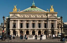 Private 10-hour Shore Excursion to Paris from Le Havre (official guide in Paris)