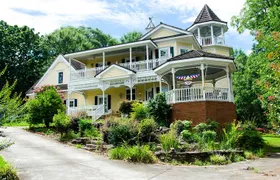 Atlanta Food and Cemetery Tour