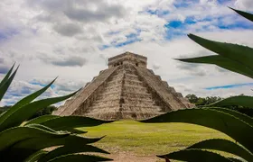 Chichen Itza, Cenote and Valladolid Small Group Day Trip