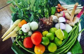 Vegetarian Organic Thai Cooking Class and Market Tour in Phuket