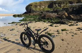 Hayle: 4-Hours Fat-Tyre E-Bike Hire