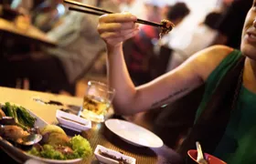 Ultimate PP Food Tour by Tuk Tuk - 20 tastings & drinks included