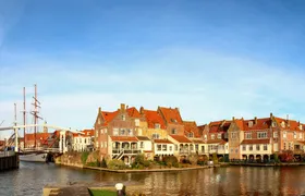 Self guided tour with interactive city game of Enkhuizen