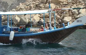 Full-Day Dhow Cruise in Khasab Musandam